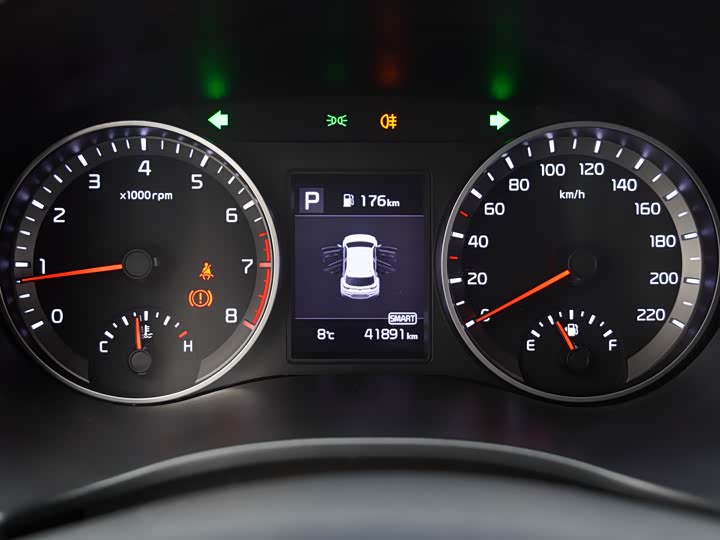 Фото 12 - Kia KX1