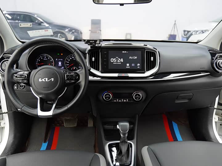 Фото 16 - Kia KX1