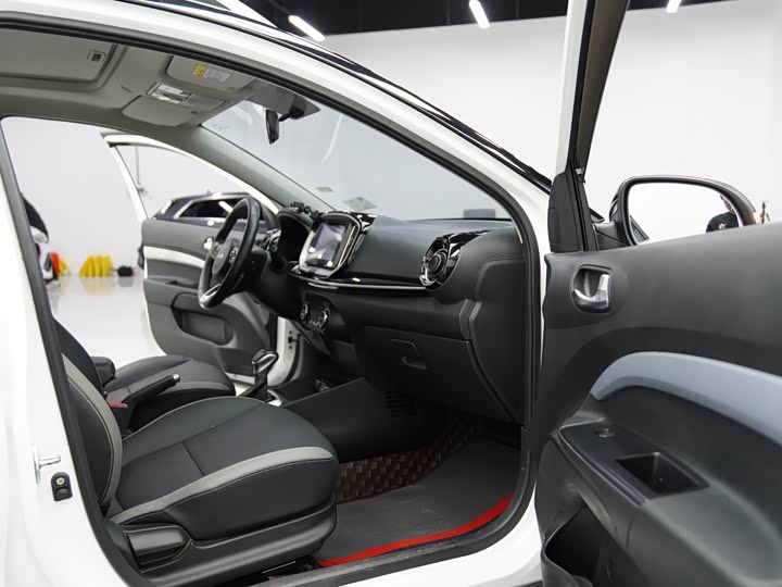 Фото 21 - Kia KX1