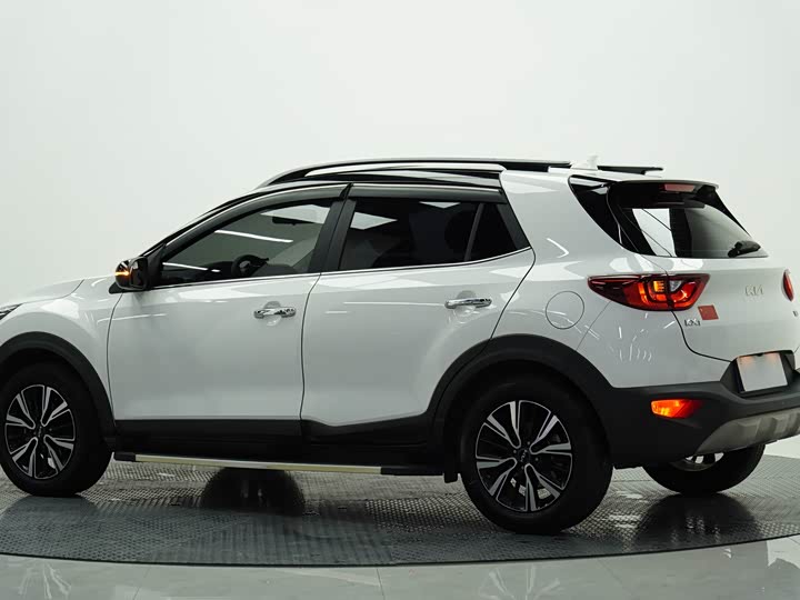 Фото 3 - Kia KX1