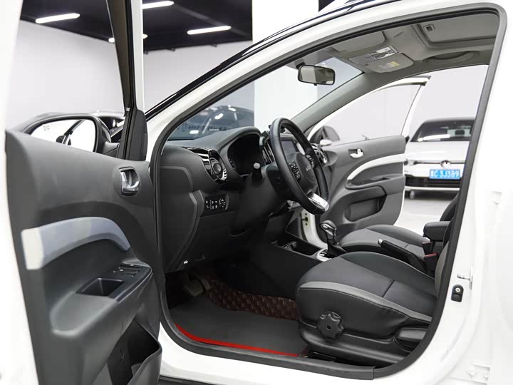 Фото 9 - Kia KX1