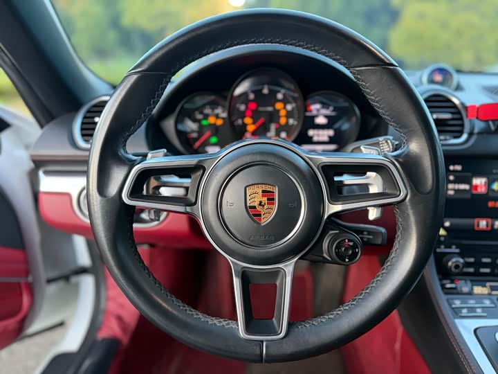 Фото 10 - Porsche 718