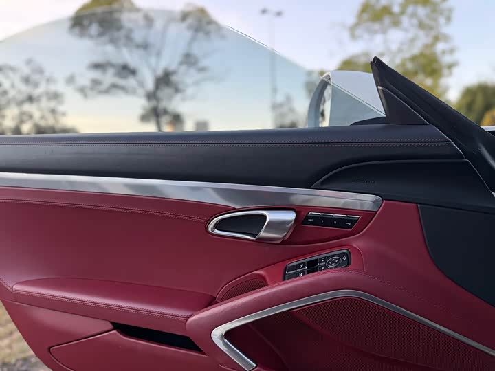 Фото 18 - Porsche 718