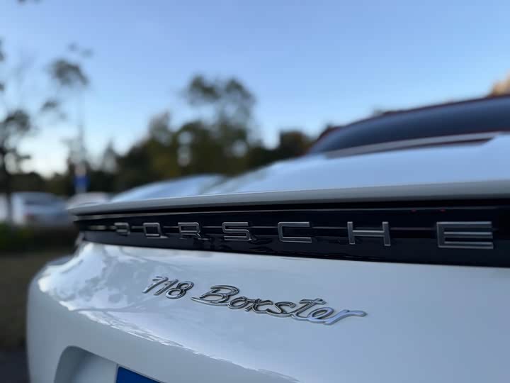 Фото 6 - Porsche 718