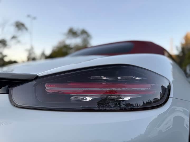 Фото 7 - Porsche 718