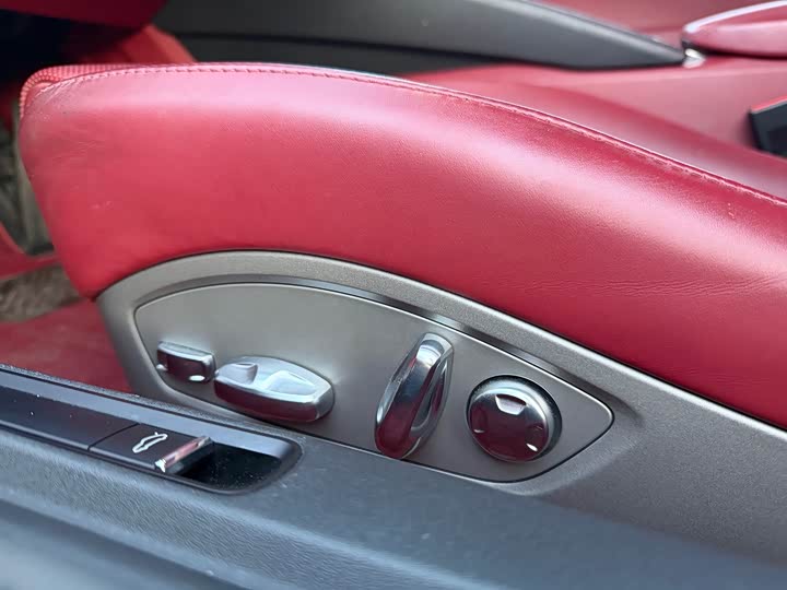 Фото 9 - Porsche 718