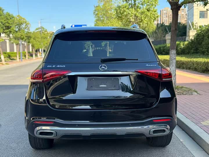 Фото 10 - Mercedes-Benz GLE-Class