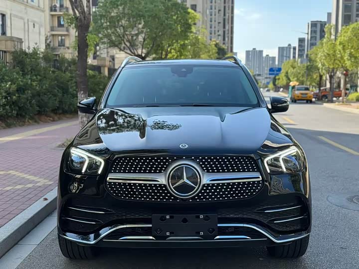 Фото 2 - Mercedes-Benz GLE-Class