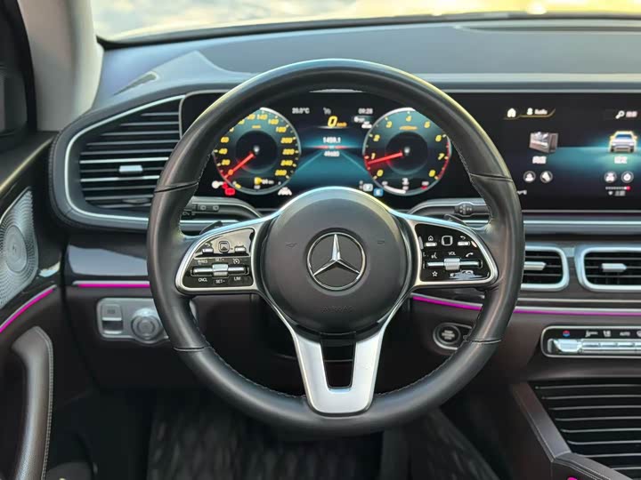 Фото 3 - Mercedes-Benz GLE-Class