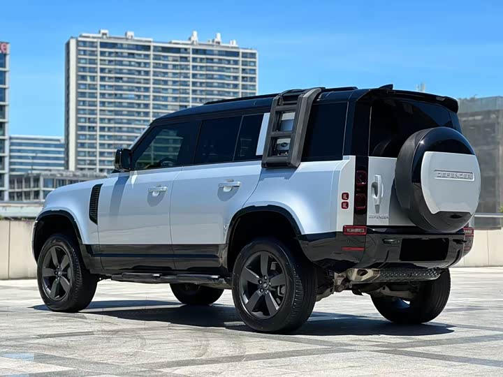 Фото 5 - Land Rover Defender