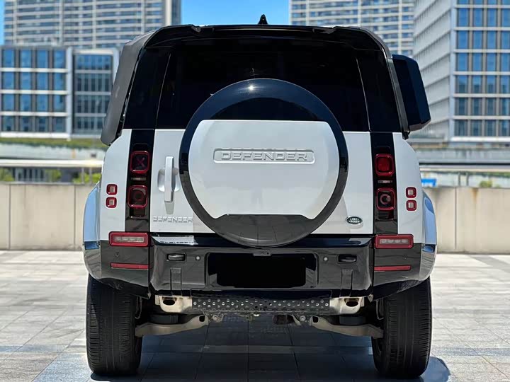 Фото 6 - Land Rover Defender