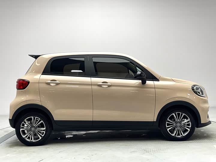 Фото 18 - Leapmotor T03