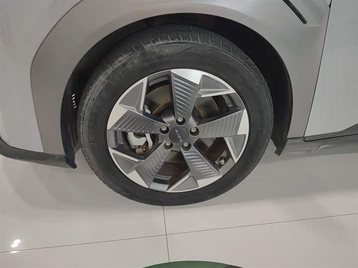 Фото 23 - GAC Aion Y