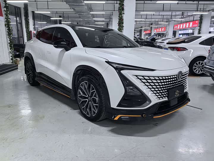 Фото 3 - Changan UNI-T