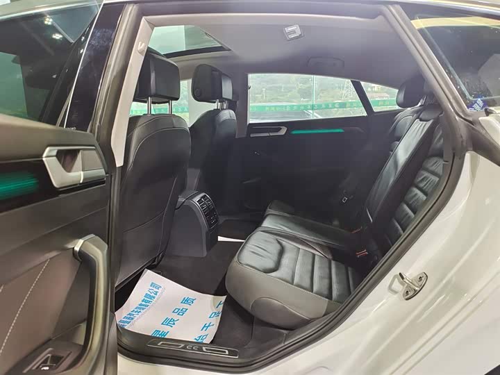 Фото 13 - Volkswagen CC