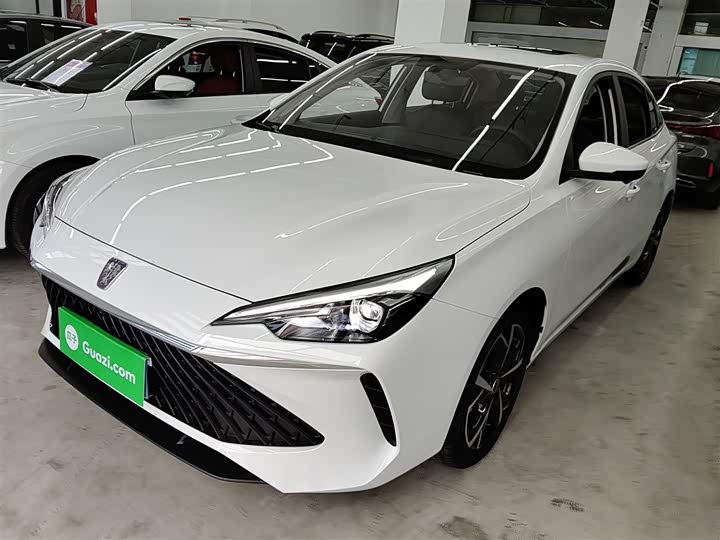 Фото 2 - Roewe i5