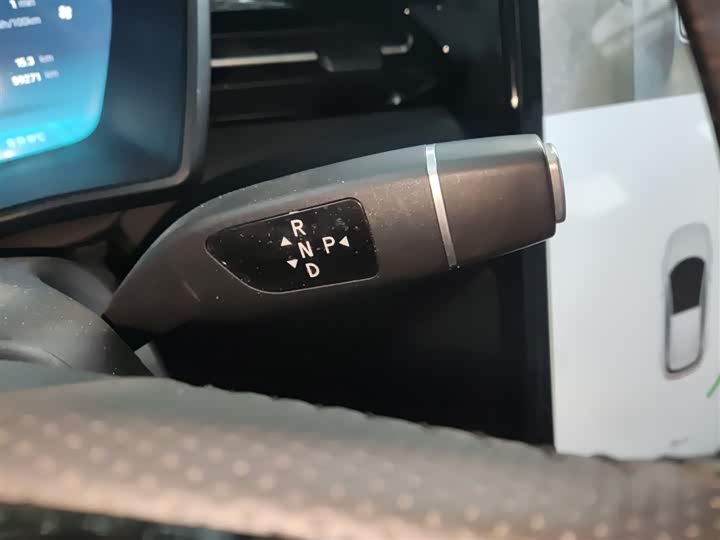 Фото 14 - XPeng G3