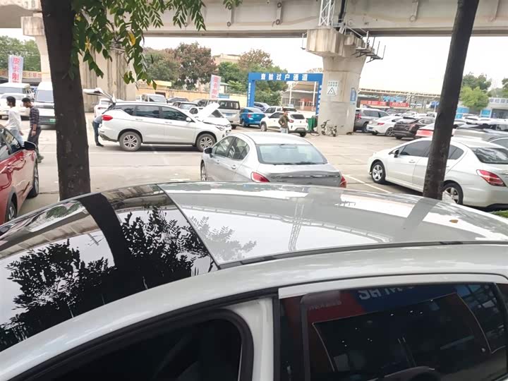 Фото 27 - XPeng G3