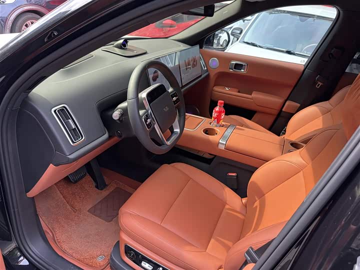 Фото 2 - LiXiang L9