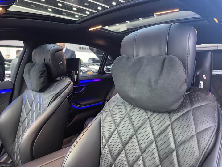 Фото 6 - Mercedes-Benz S-Class