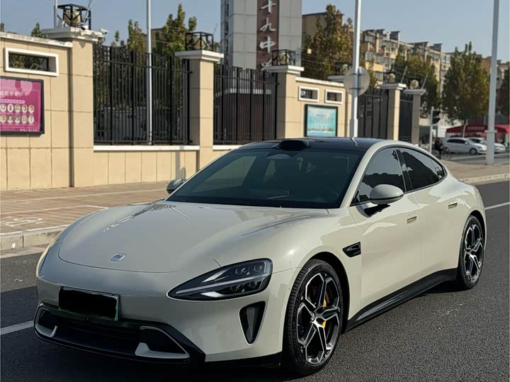 Фото 1 - Xiaomi SU7