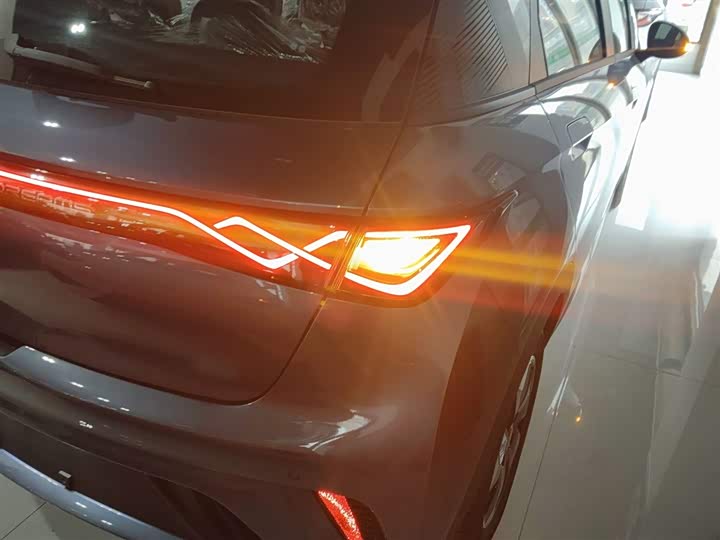 Фото 8 - BYD Dolphin