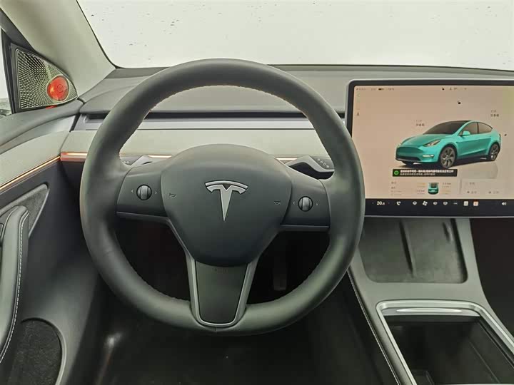 Фото 11 - Tesla Model Y