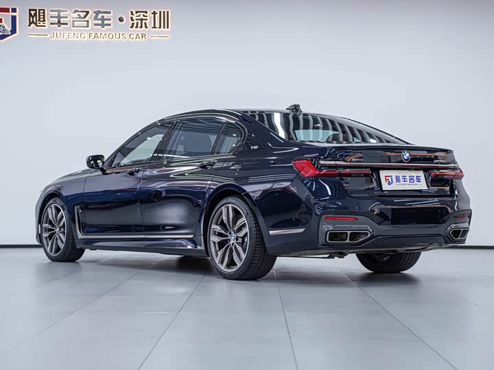 Фото 4 - BMW 7 Series