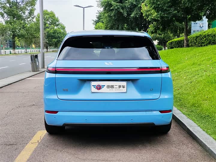 Фото 5 - LiXiang L7