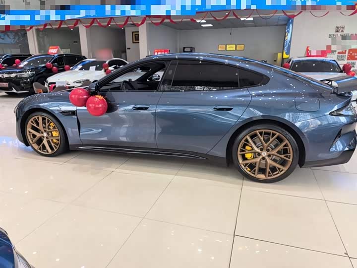 Фото 5 - Xiaomi SU7