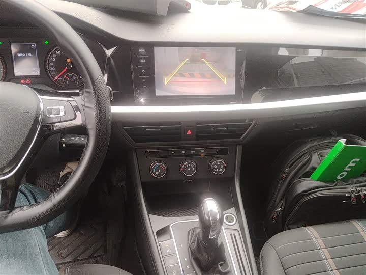 Фото 13 - Volkswagen Lavida