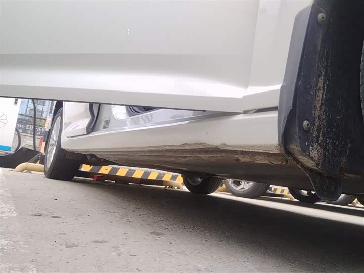 Фото 21 - Volkswagen Lavida