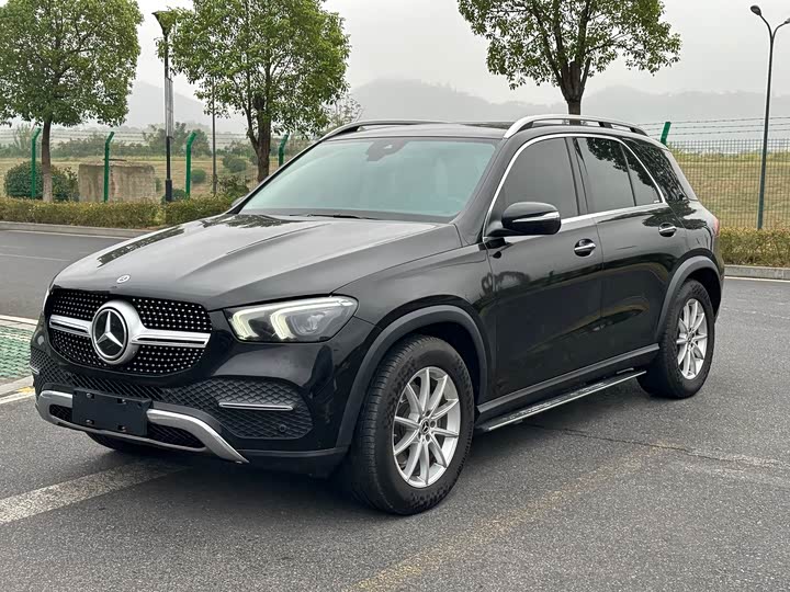 Фото 1 - Mercedes-Benz GLE-Class