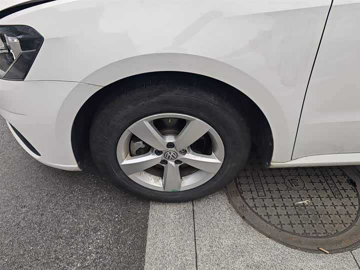 Фото 23 - Volkswagen Lavida