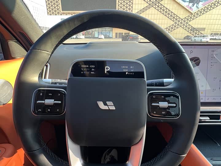 Фото 19 - LiXiang L9