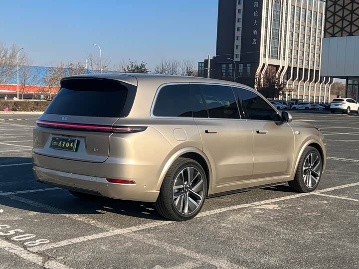 Фото 6 - LiXiang L9