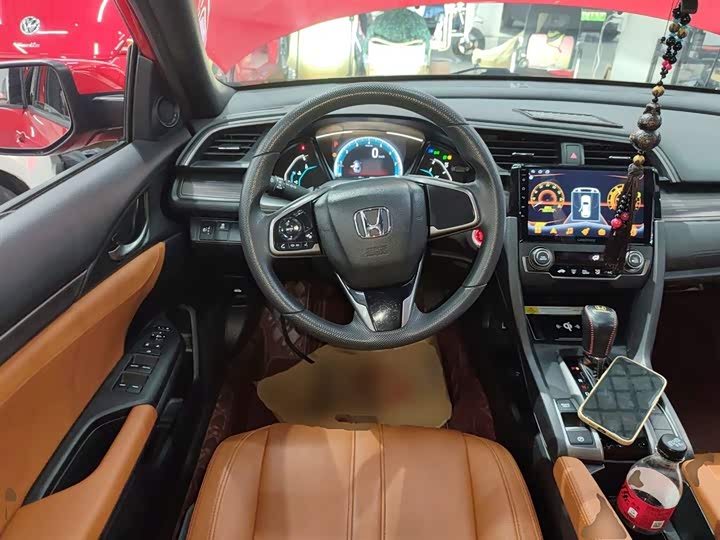 Фото 11 - Honda Civic