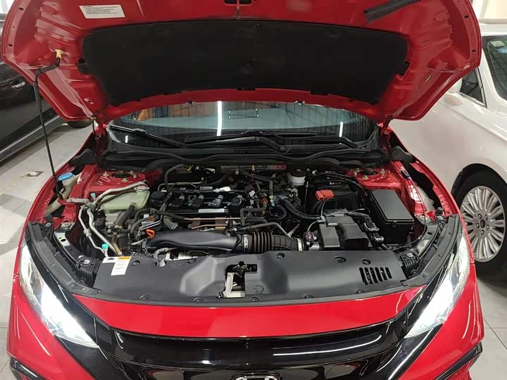 Фото 20 - Honda Civic