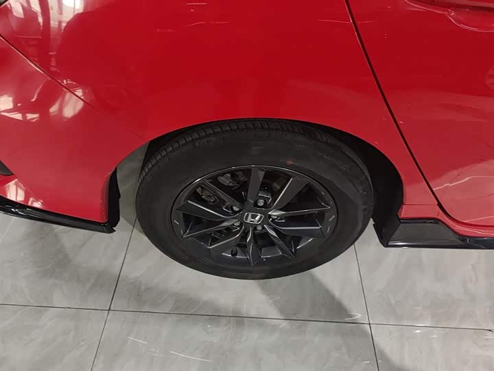 Фото 26 - Honda Civic