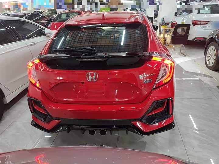 Фото 6 - Honda Civic