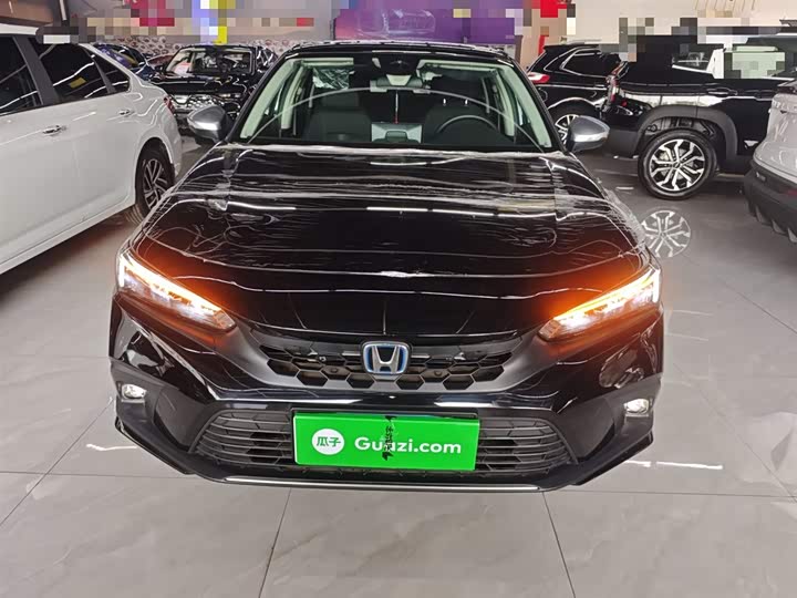 Фото 3 - Honda Civic