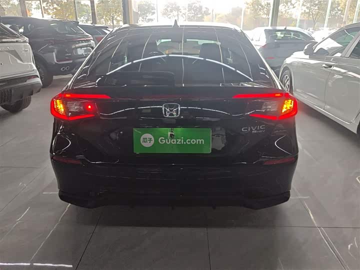 Фото 6 - Honda Civic