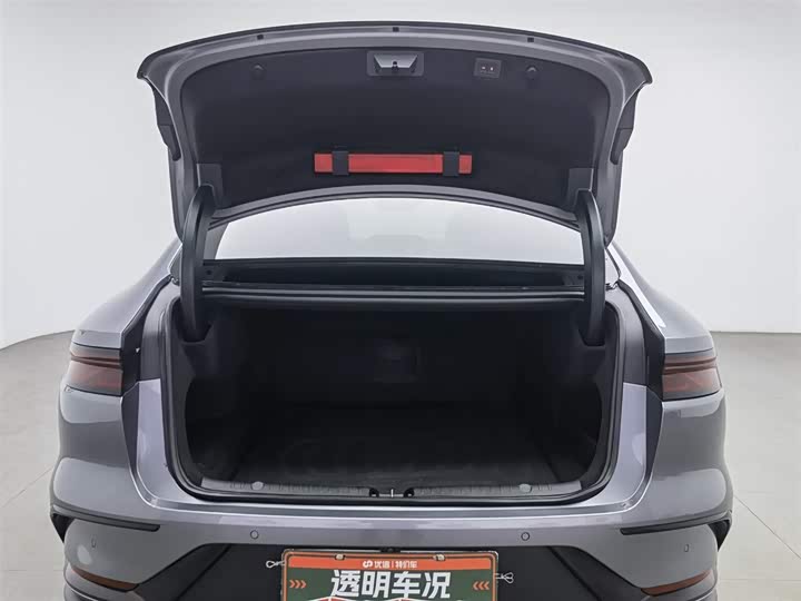 Фото 16 - BYD Han