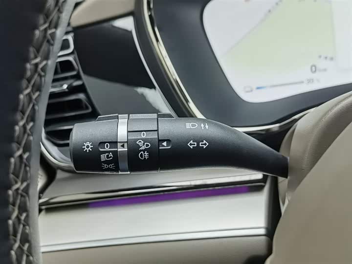 Фото 21 - BYD Han