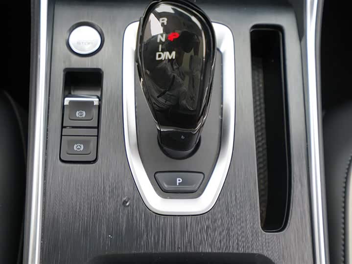 Фото 11 - Haval H6