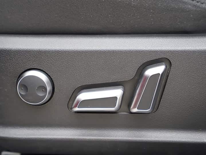 Фото 6 - Haval H6