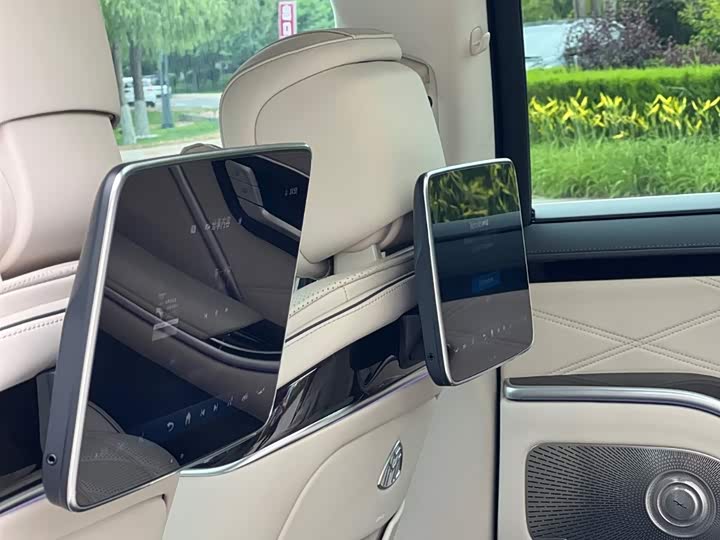 Фото 5 - Mercedes-Benz Maybach S-Class