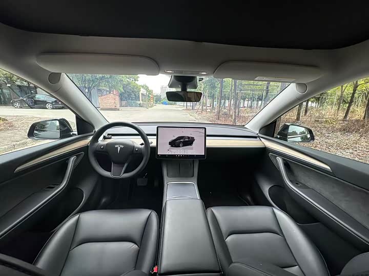 Фото 5 - Tesla Model Y