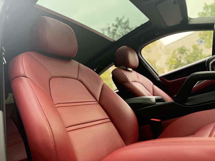 Фото 14 - Porsche Cayenne