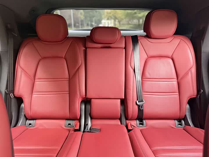 Фото 15 - Porsche Cayenne